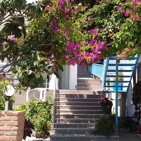 Akkum Gezer 汽车旅馆 *