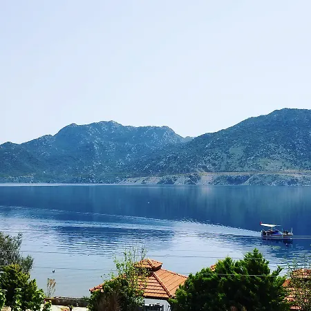 Akkum Gezer Motell